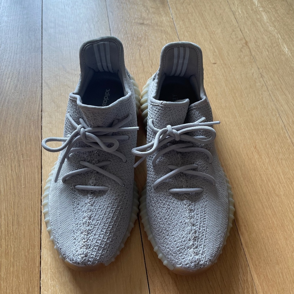Yeezy 350 Taupe